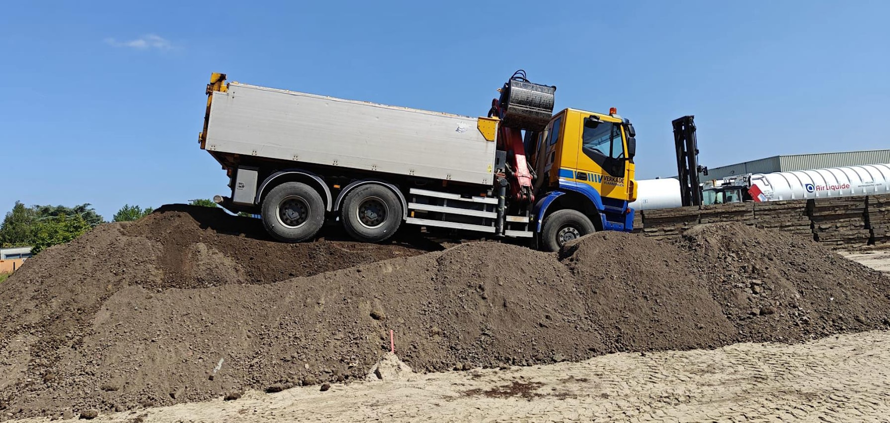 Herinrichting en verharding terrein containeropslagbedrijf